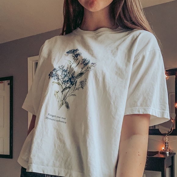 Brandy Melville Tops - Brandy Melville Tee